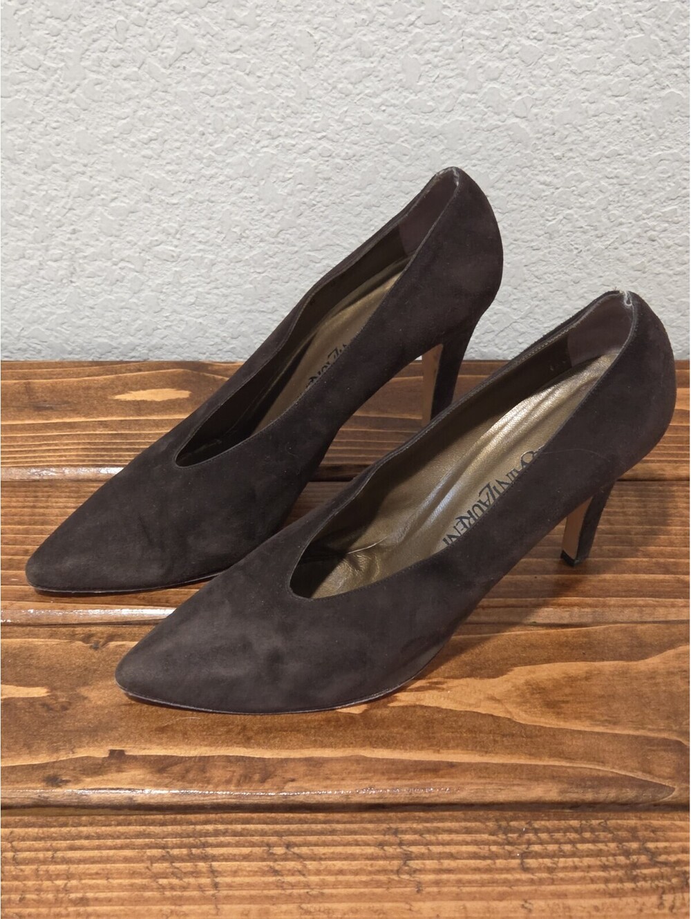 Vtg Yves Saint Laurent YSL Pumps Sz 8.5 N Brown Suede Stilleto Heel Shoes